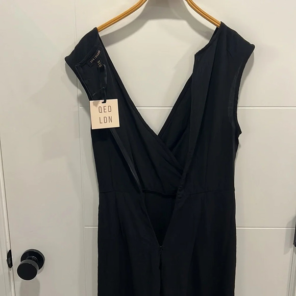🇺🇸 Qed London  black romper NWT size small - Picture 12 of 12